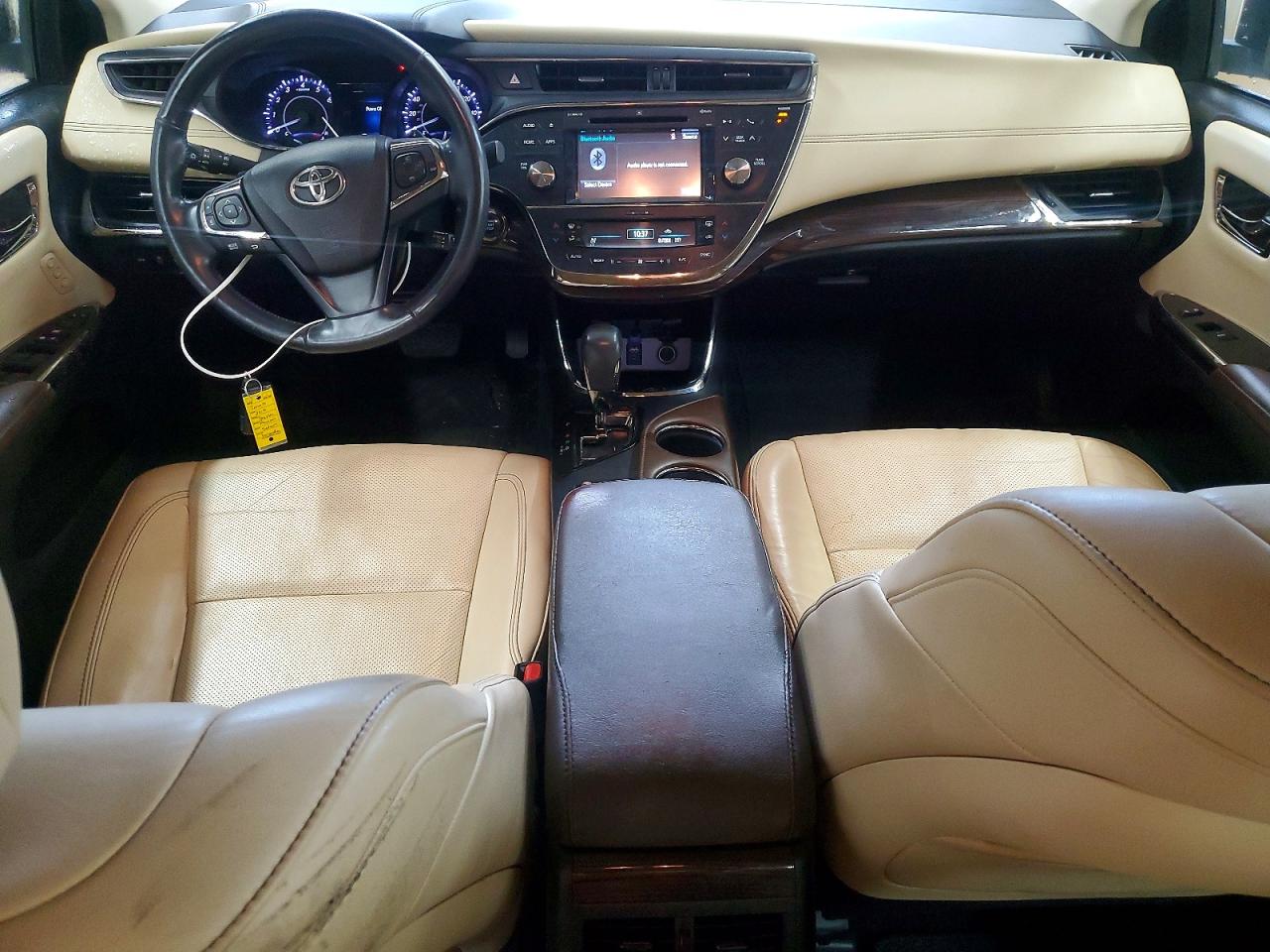 2015 TOYOTA AVALON