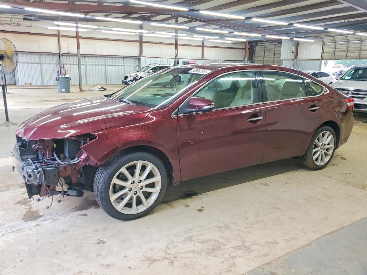 2015 TOYOTA AVALON