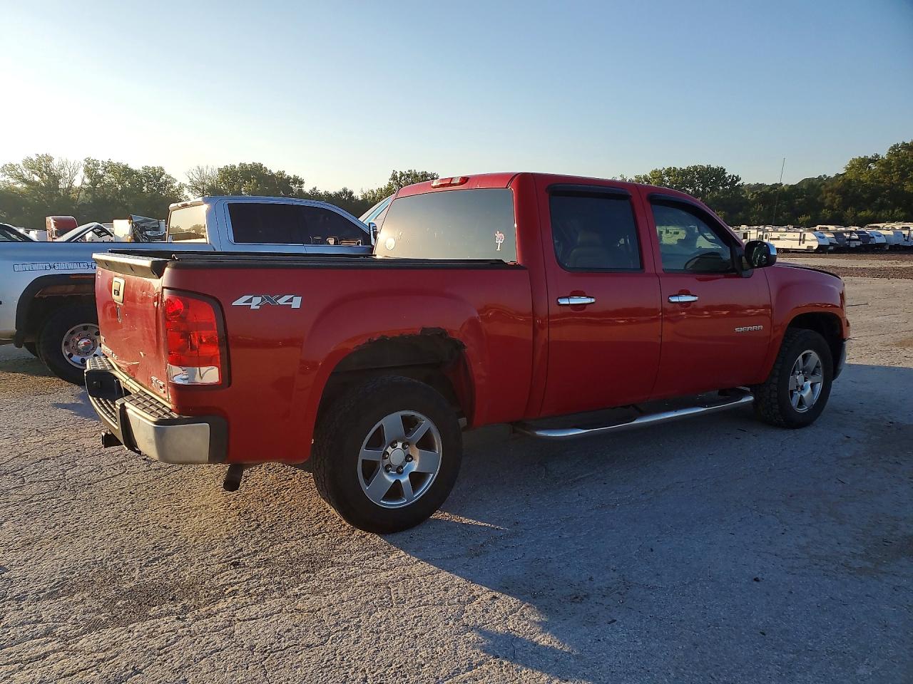 2010 GMC SIERRA