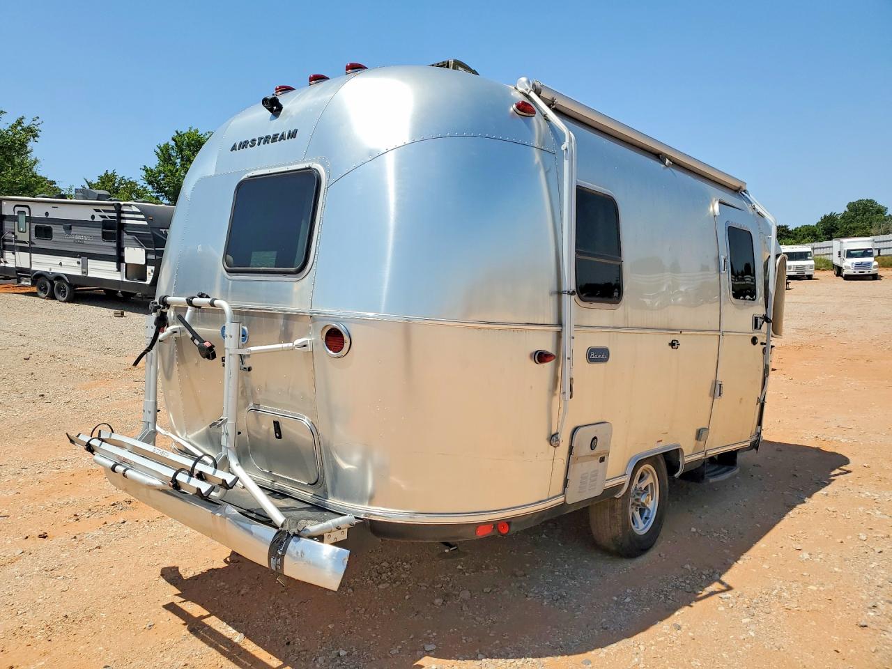 2021 AIRSTREAM CAMPER