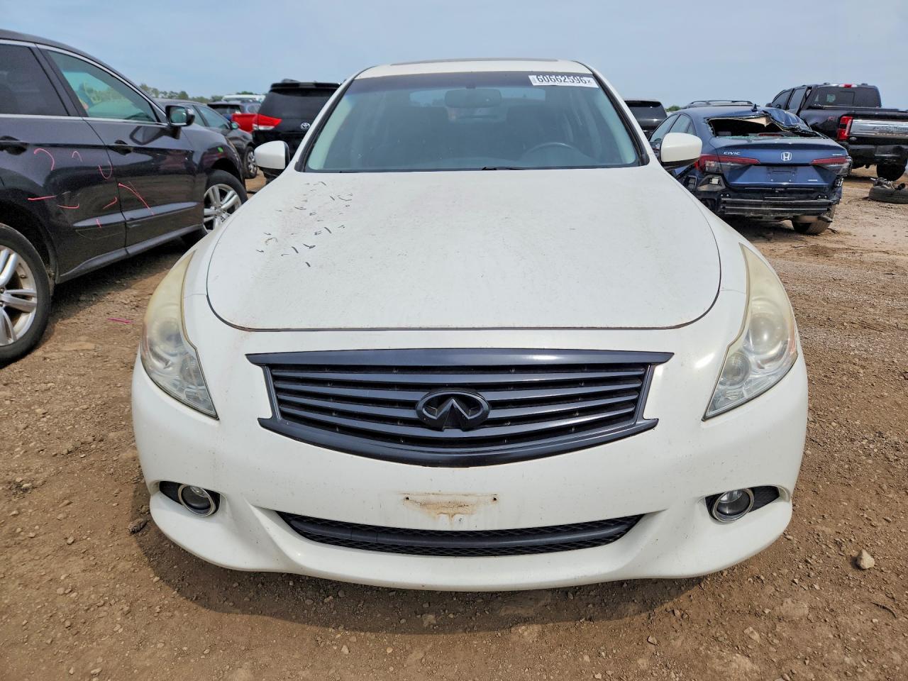 2013 INFINITI G37