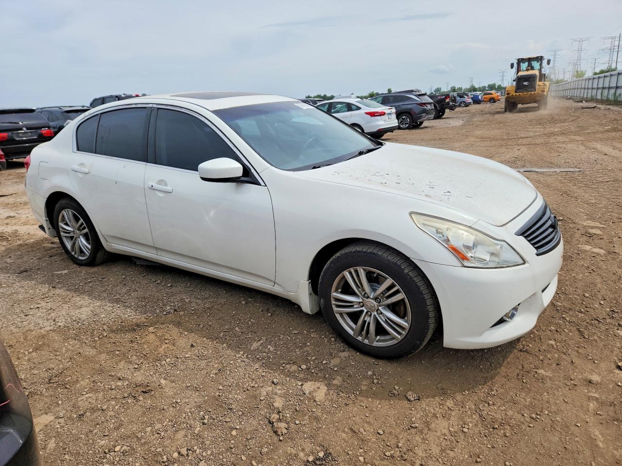 2013 INFINITI G37