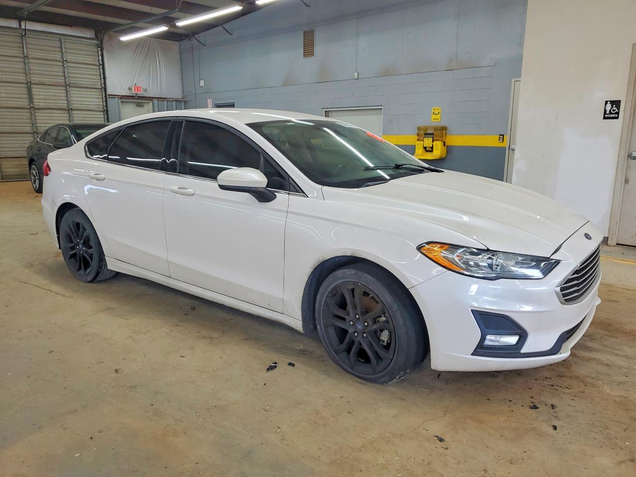 2019 FORD FUSION