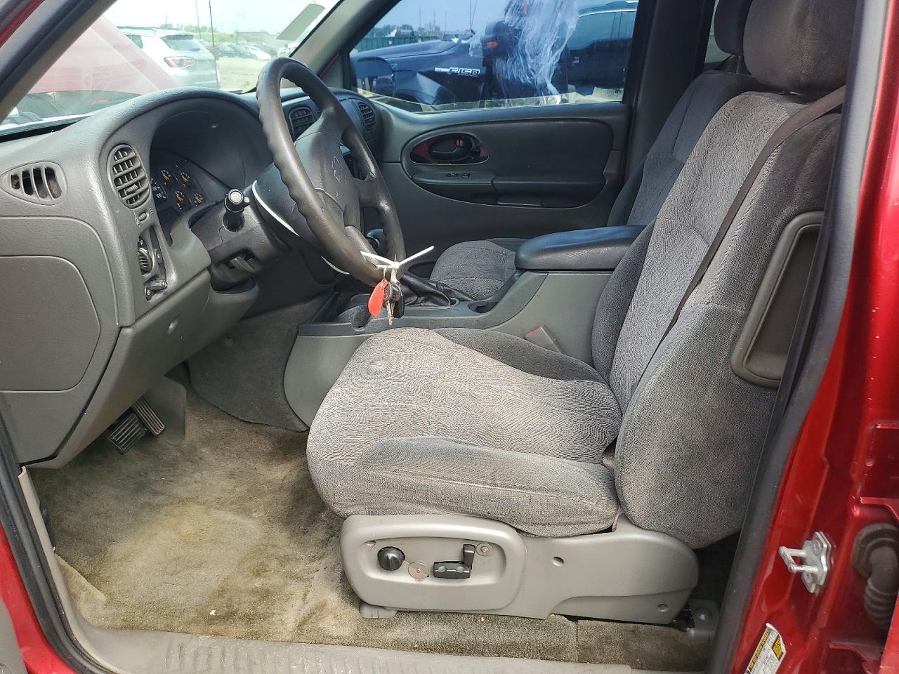2004 CHEVROLET TRAILBLAZE