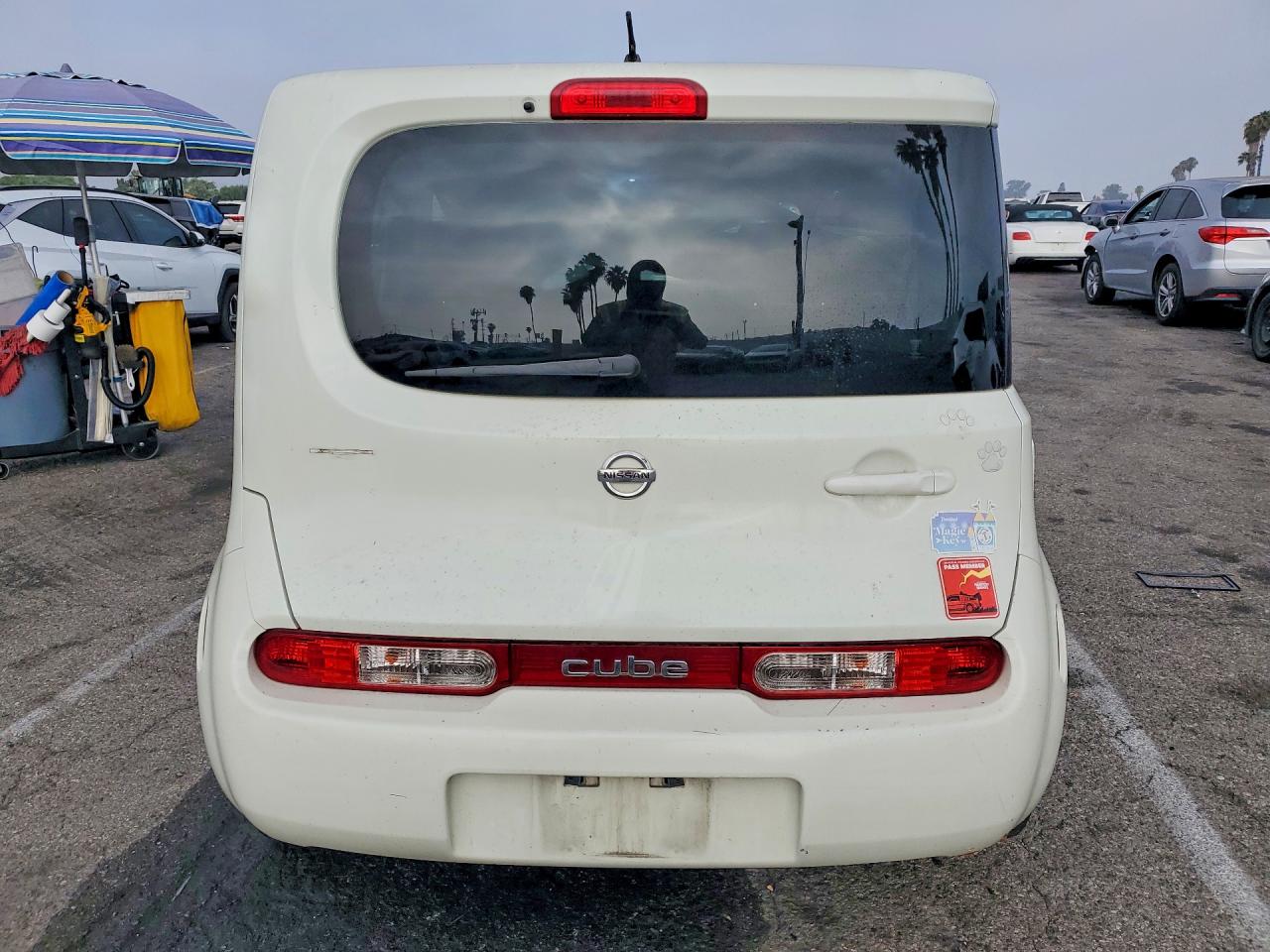 2009 NISSAN CUBE
