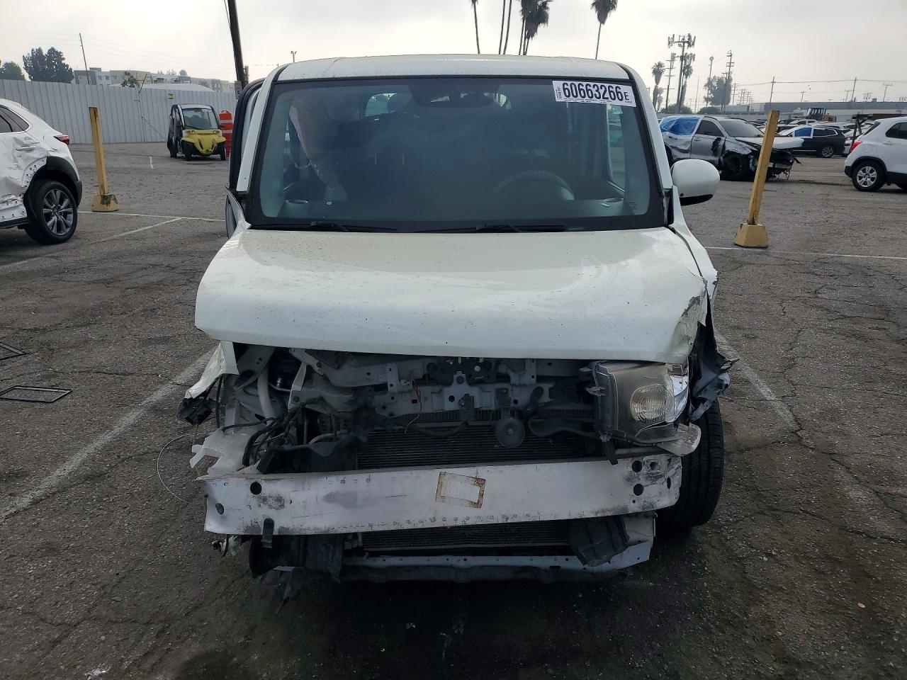 2009 NISSAN CUBE