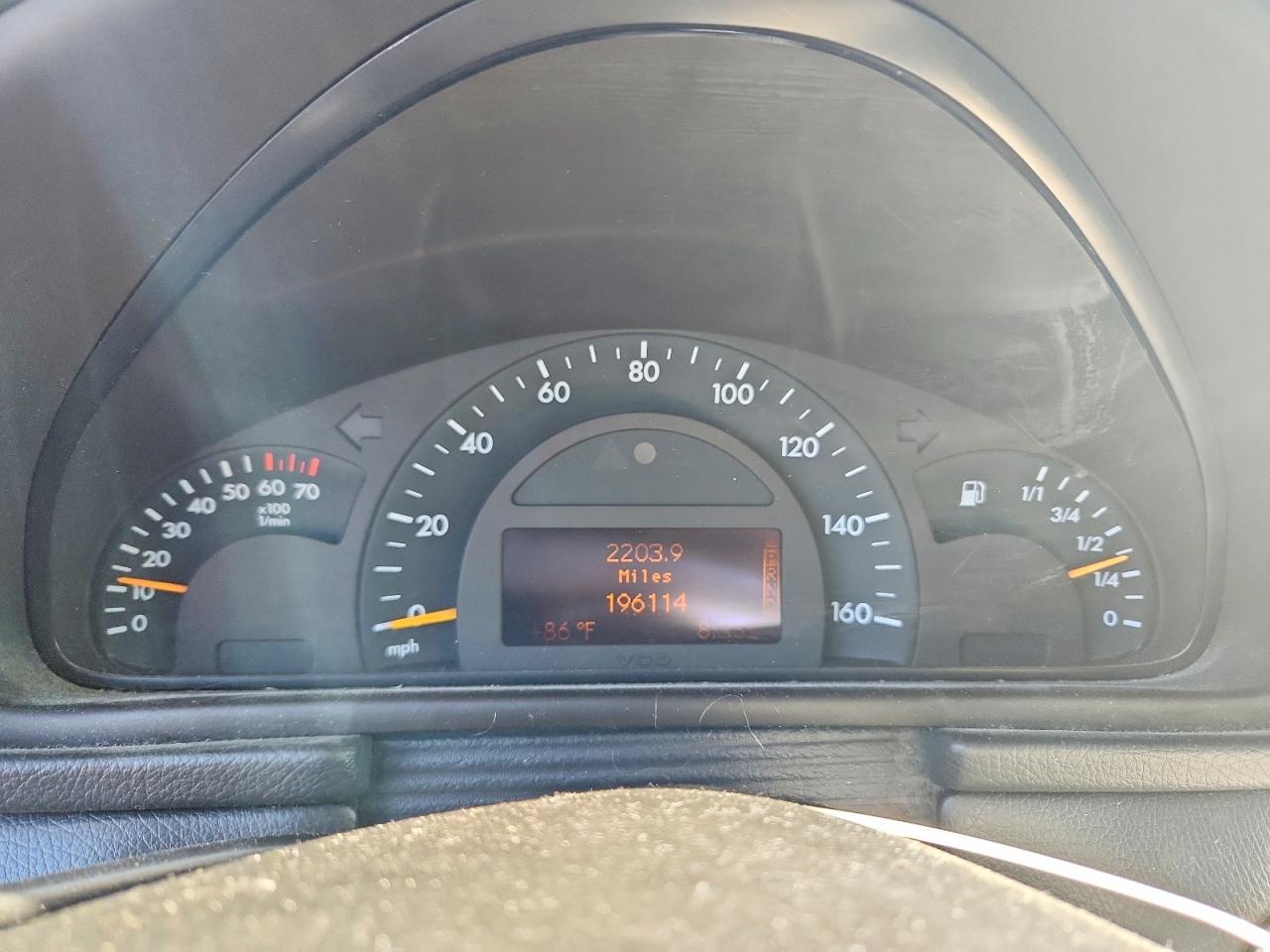 2004 MERCEDES-BENZ C-CLASS