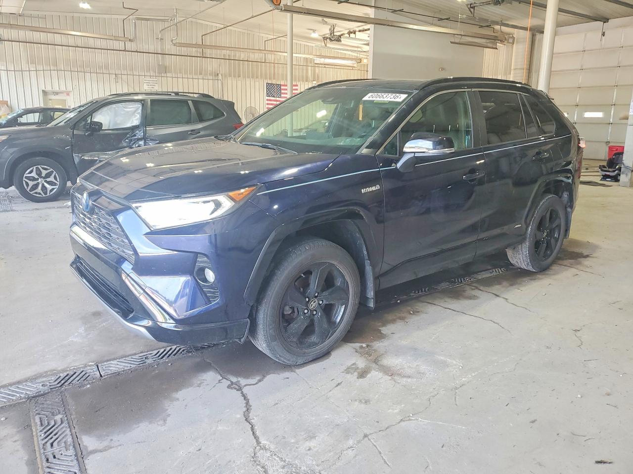 2019 TOYOTA RAV4