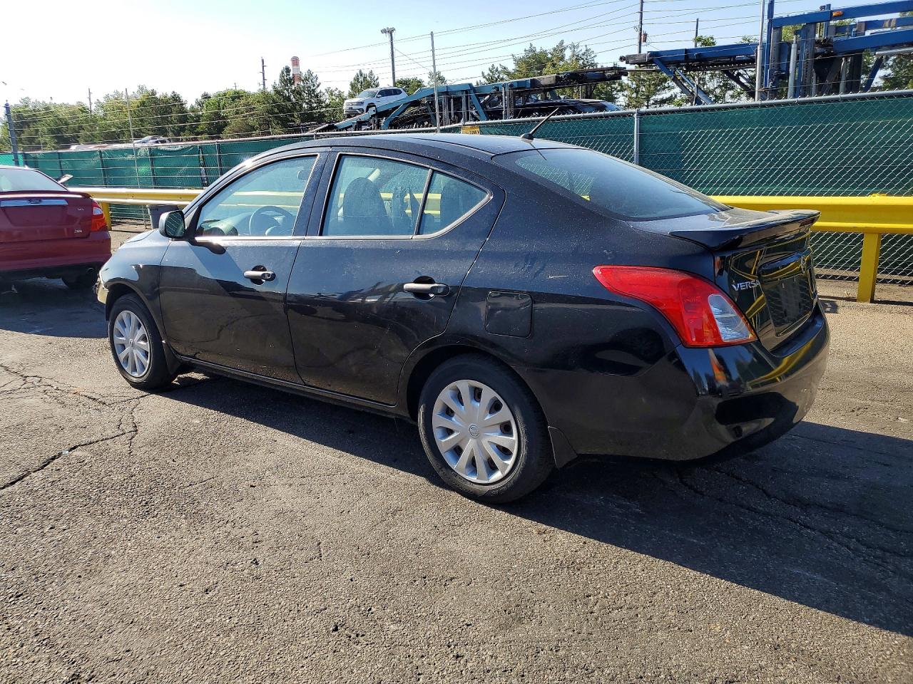 2013 NISSAN VERSA