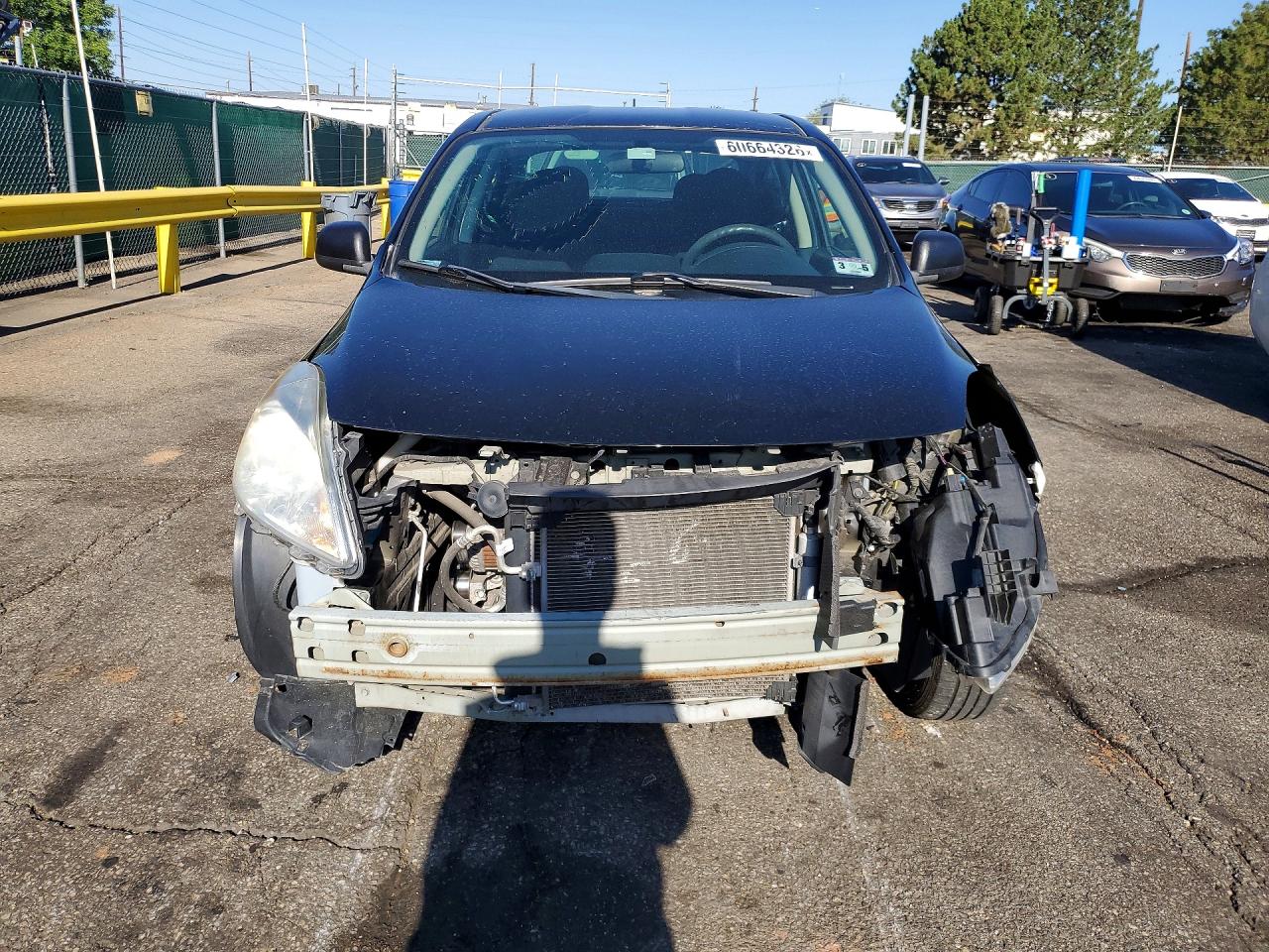 2013 NISSAN VERSA