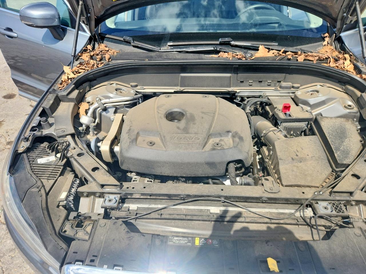 2021 VOLVO XC60