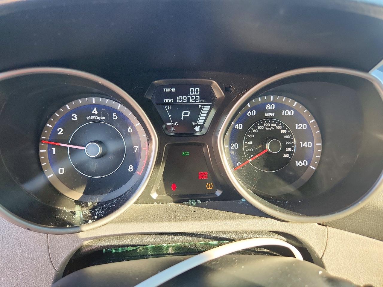 2012 HYUNDAI ELANTRA
