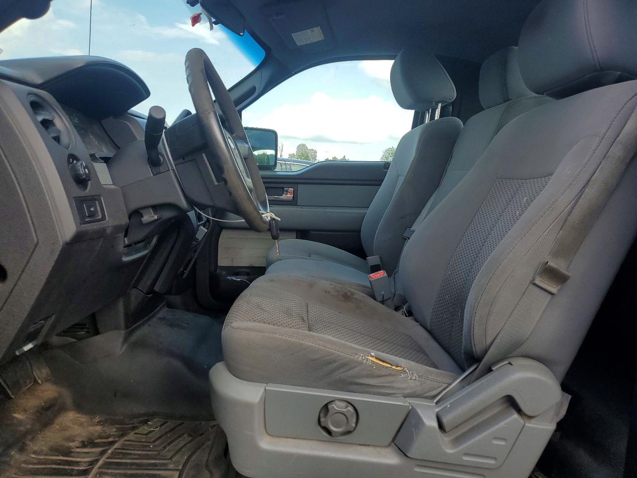 2013 FORD F150