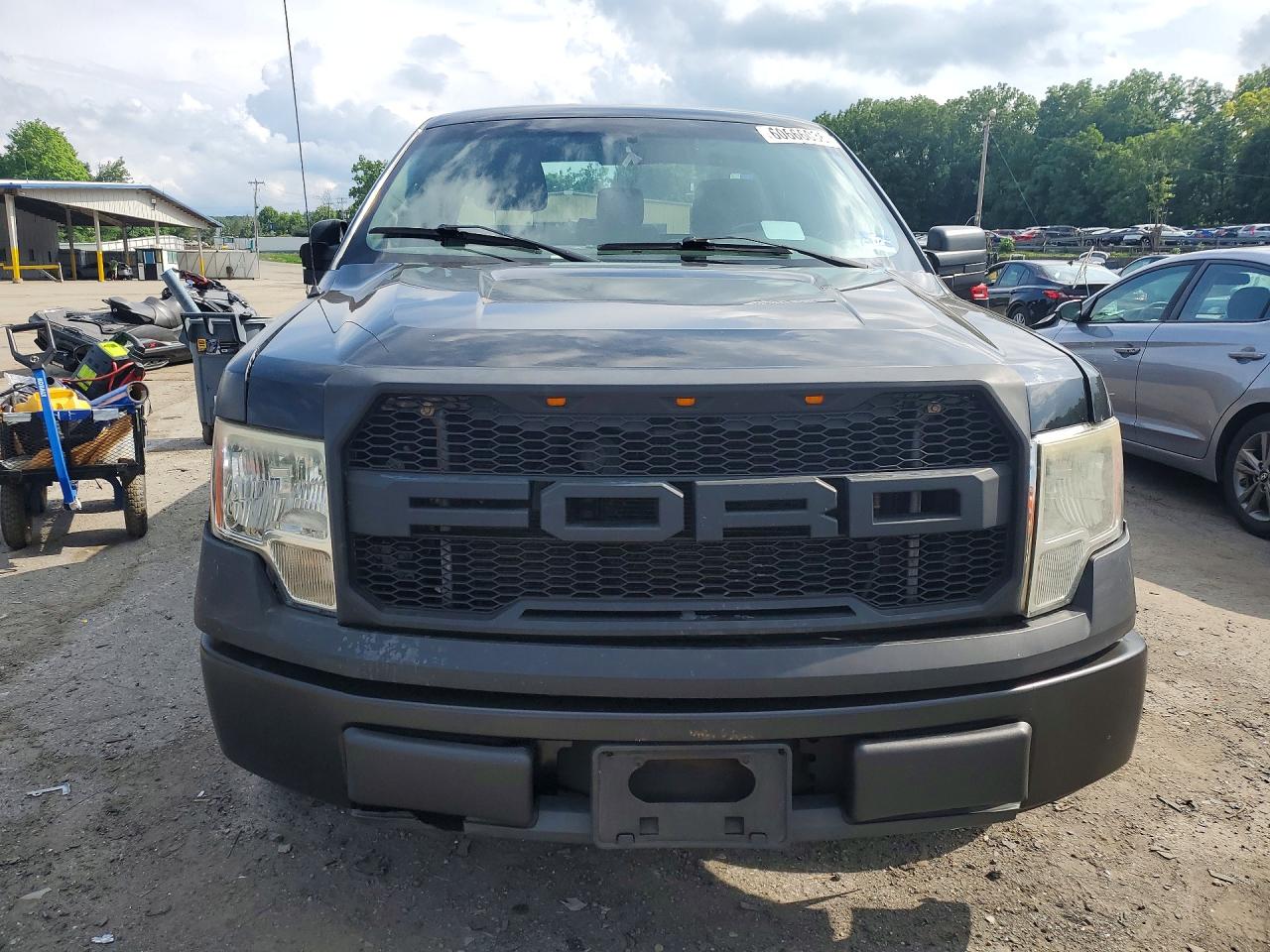 2013 FORD F150