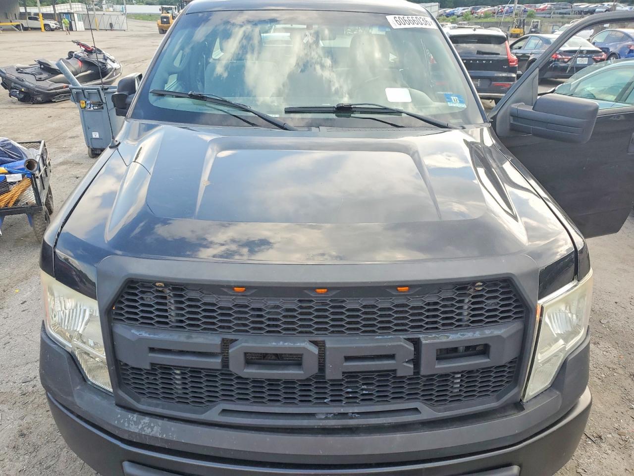 2013 FORD F150
