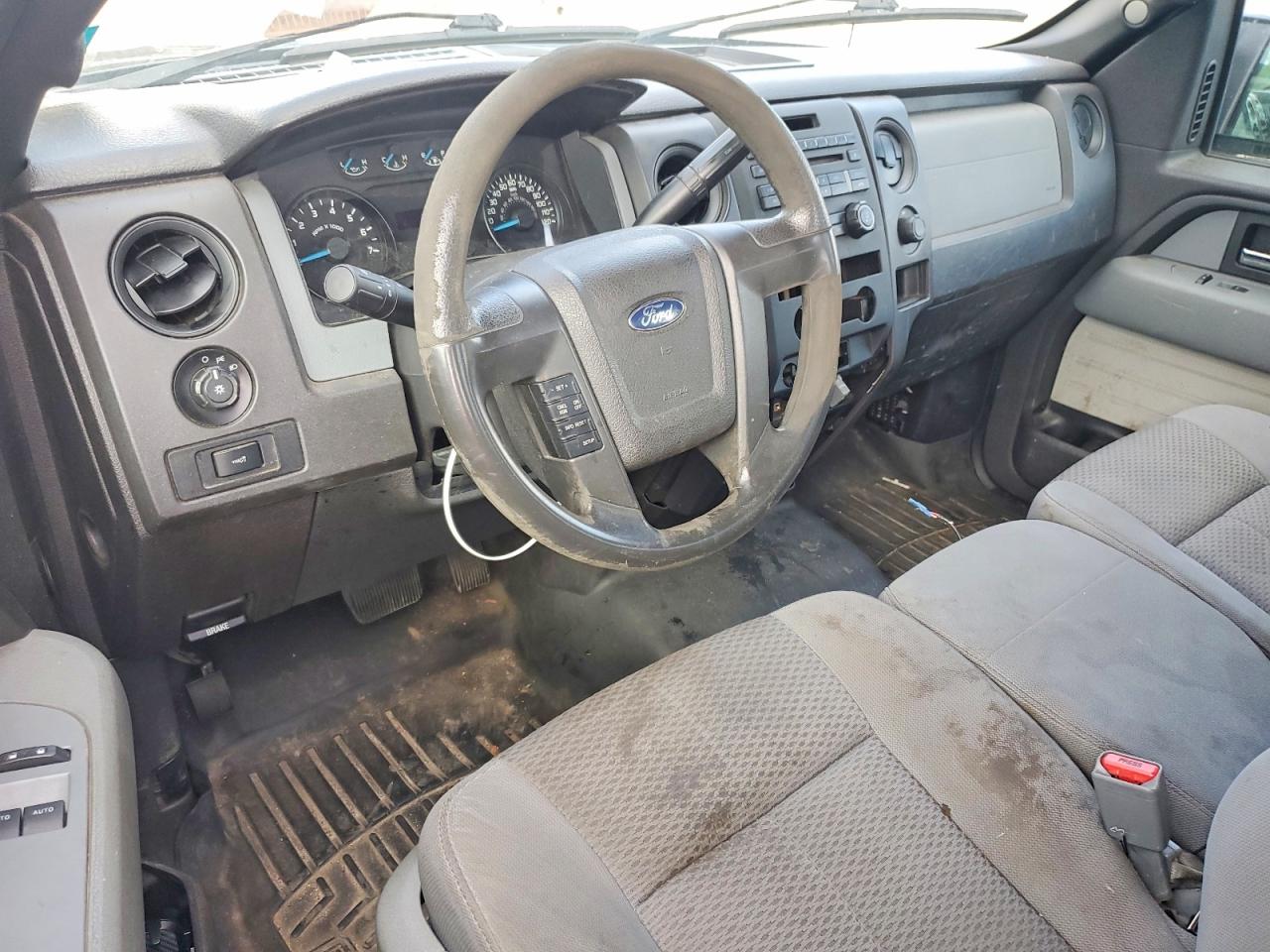 2013 FORD F150