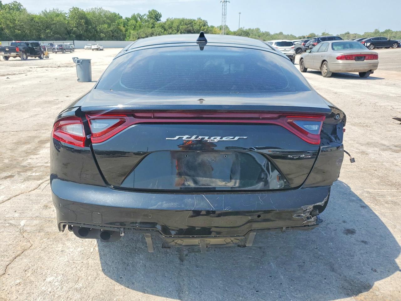 2020 KIA STINGER