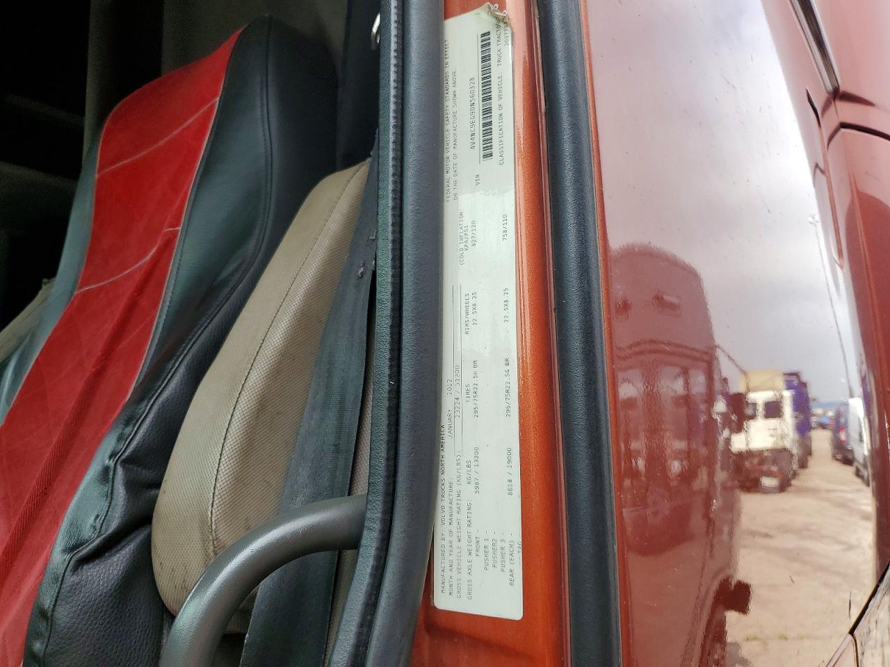 2013 VOLVO VN