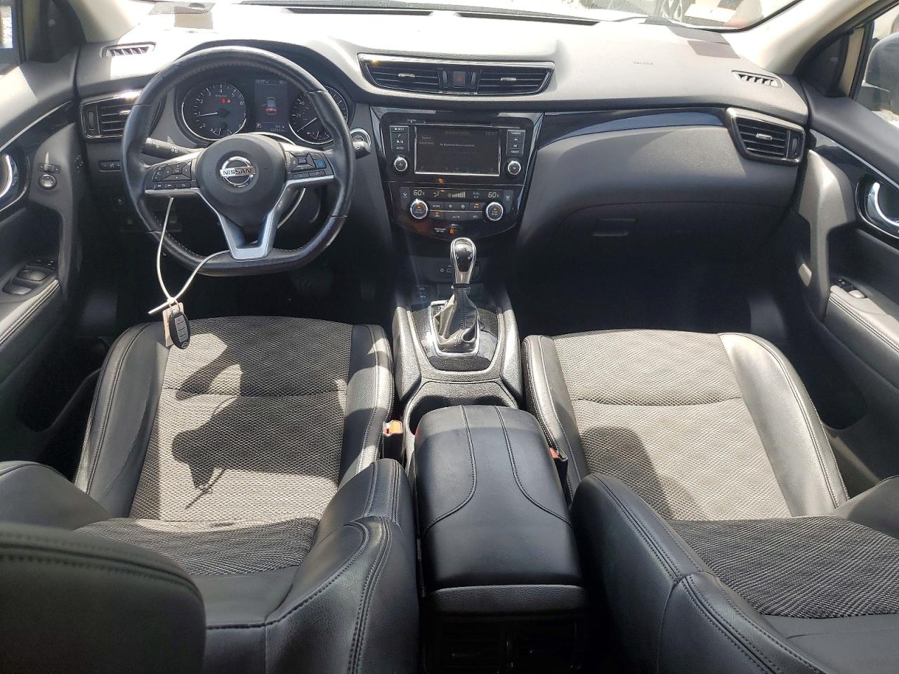 2022 NISSAN ROGUE