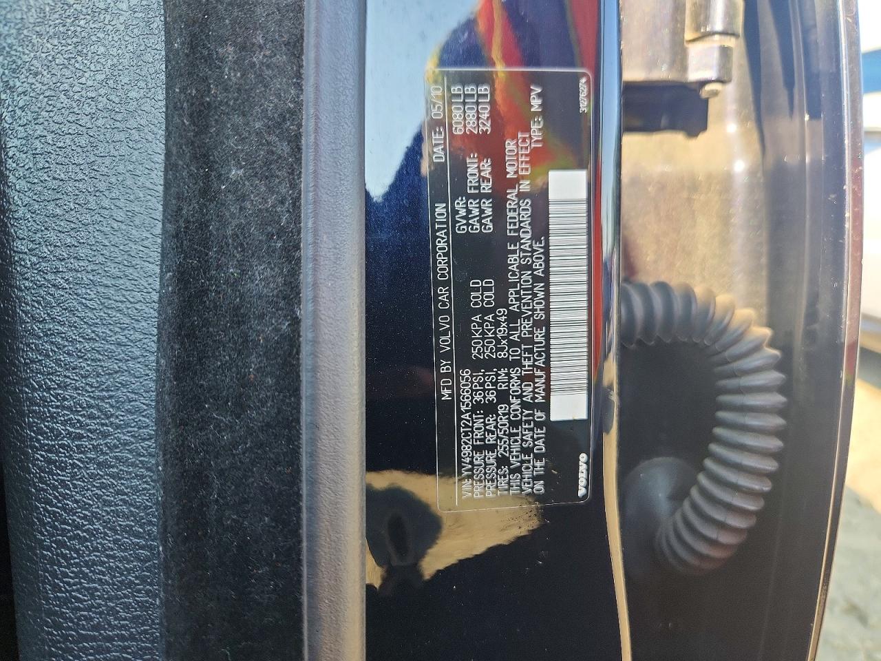 2010 VOLVO XC90