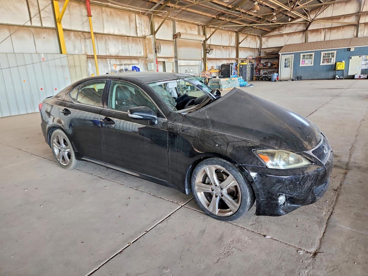 2013 LEXUS IS