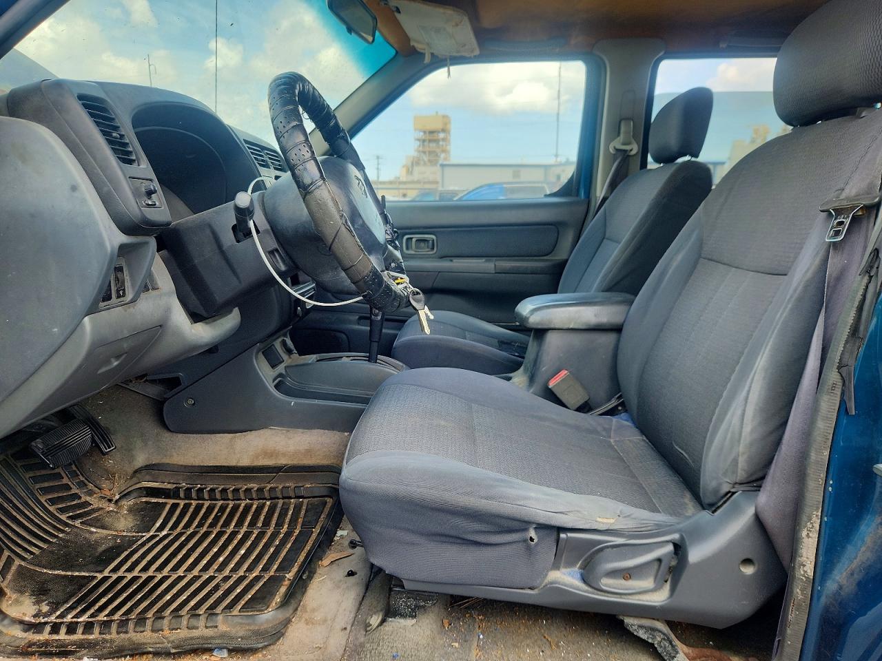 2001 NISSAN FRONTIER