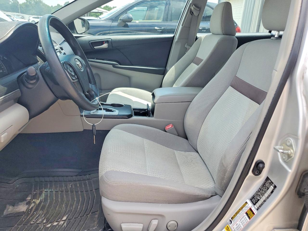 2012 TOYOTA CAMRY