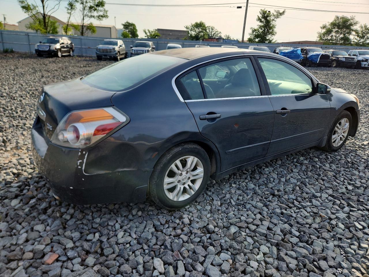 2011 NISSAN ALTIMA