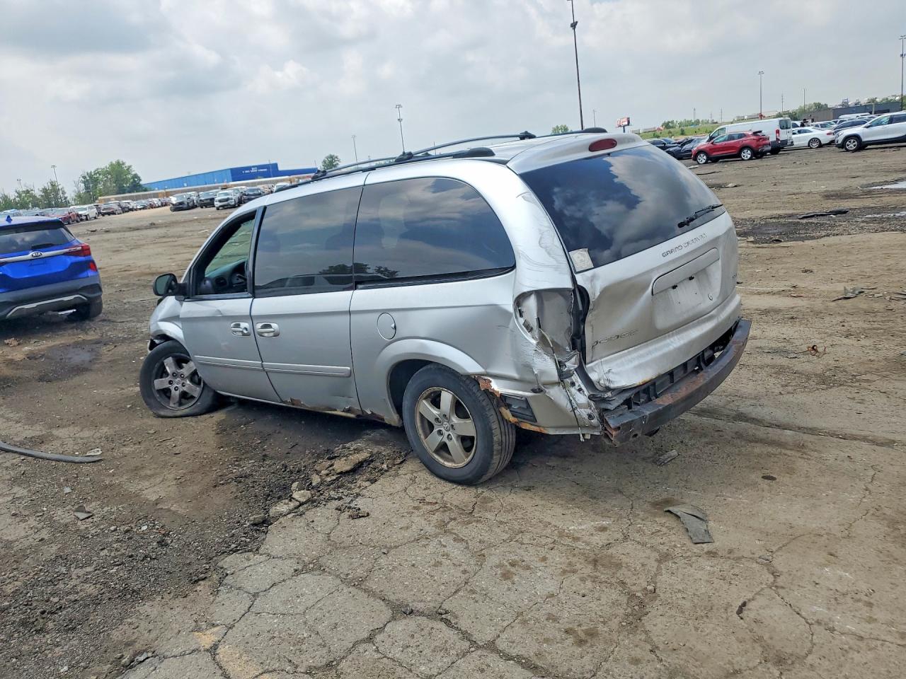 2005 DODGE CARAVAN