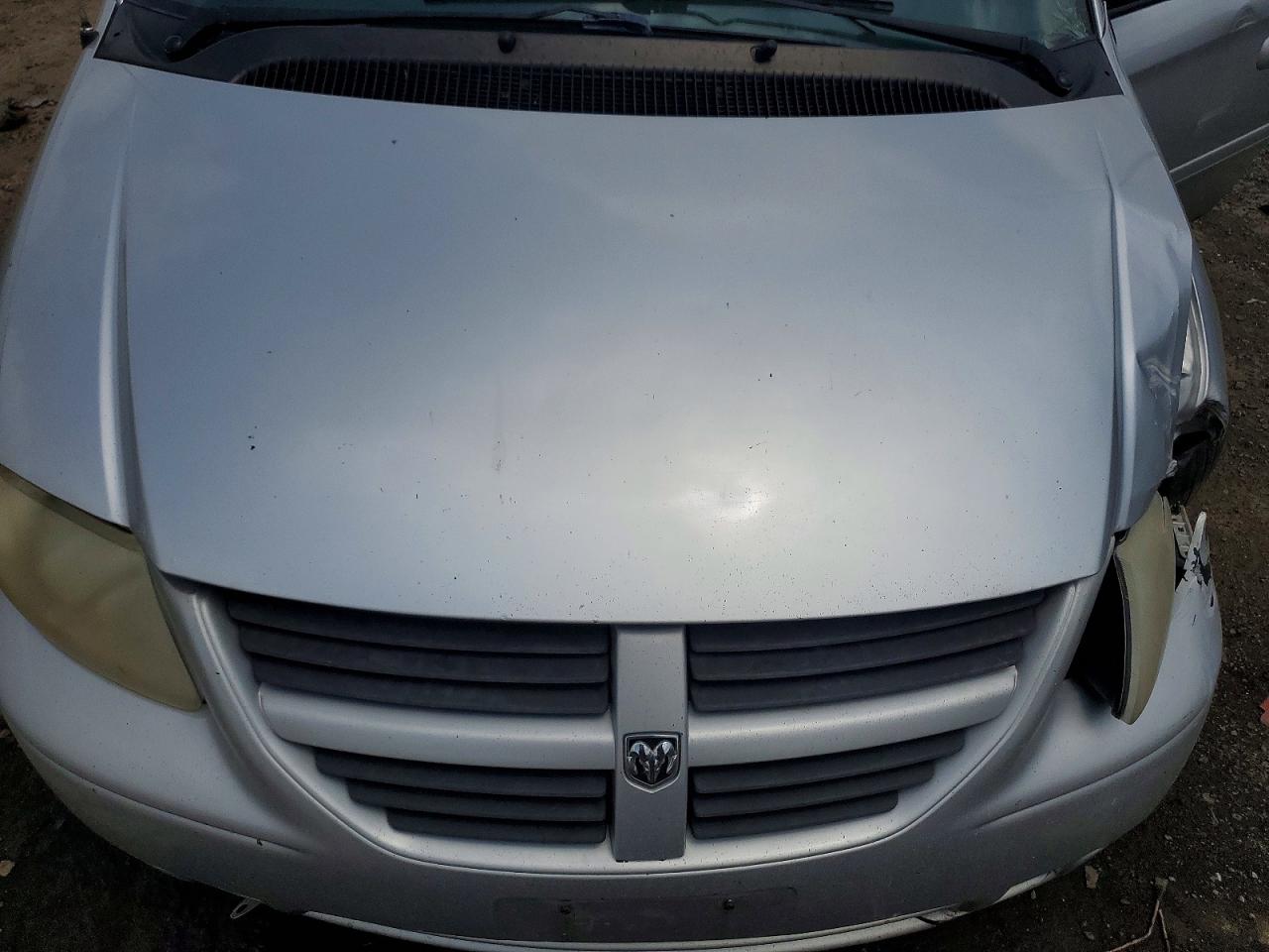 2005 DODGE CARAVAN