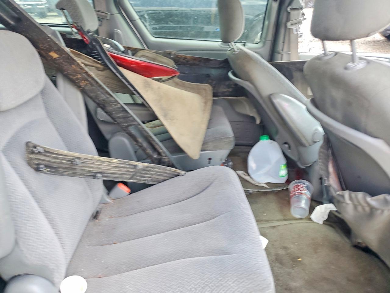 2005 DODGE CARAVAN