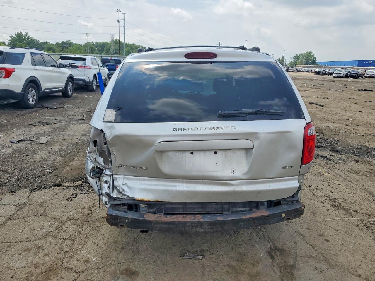 2005 DODGE CARAVAN