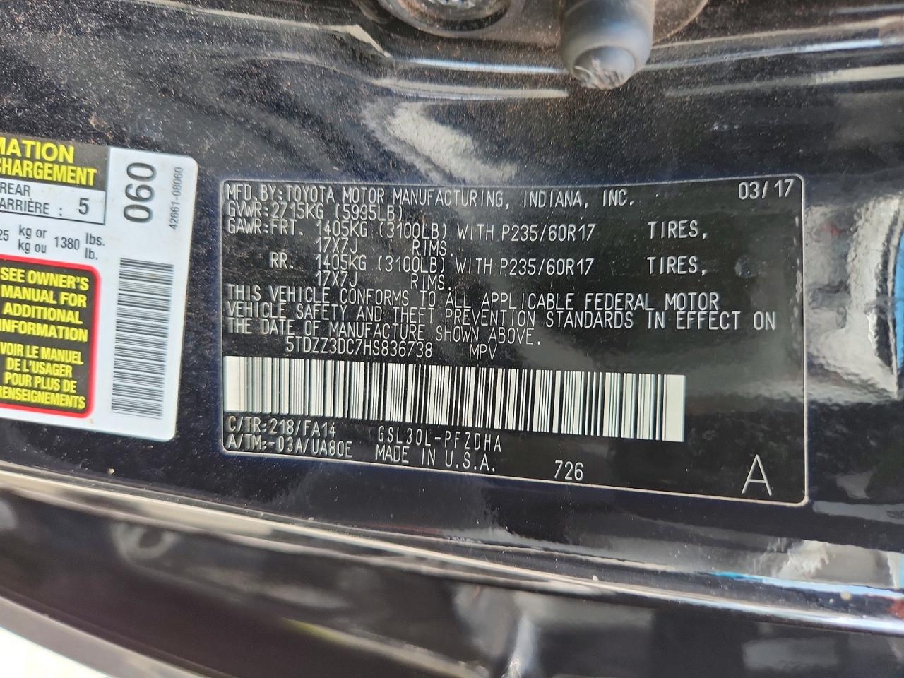 2017 TOYOTA SIENNA L 7
