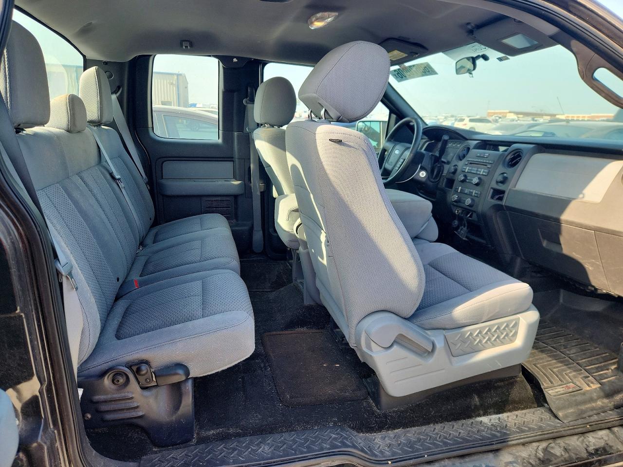 2013 FORD F150