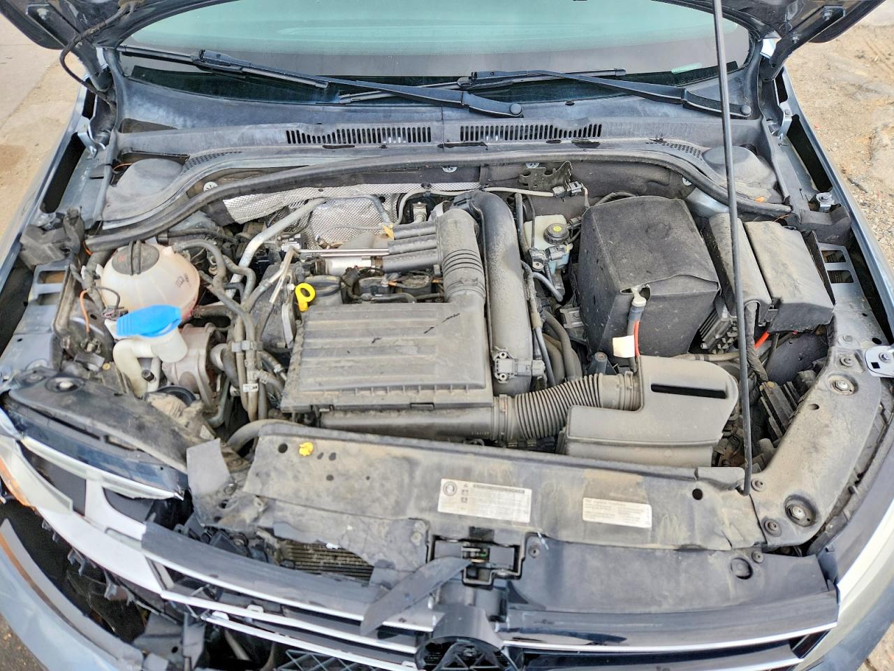 2016 VOLKSWAGEN JETTA