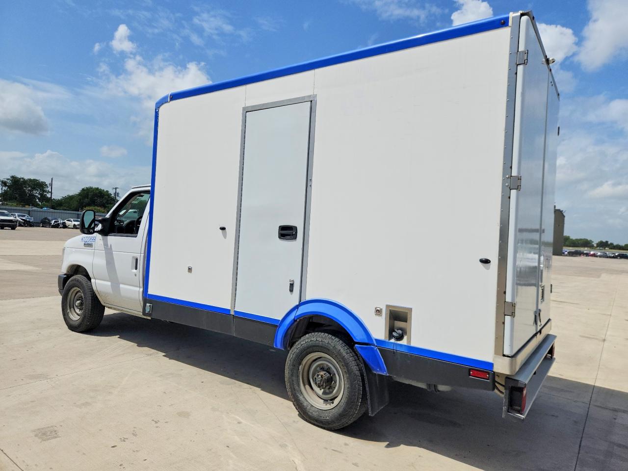 2023 FORD ECONOLINE