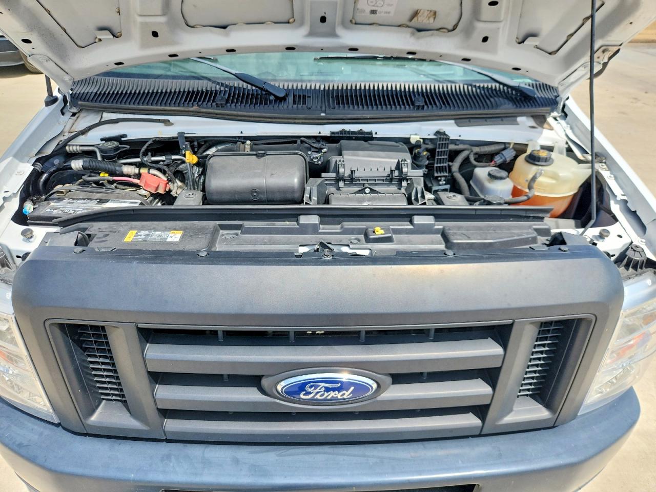 2023 FORD ECONOLINE