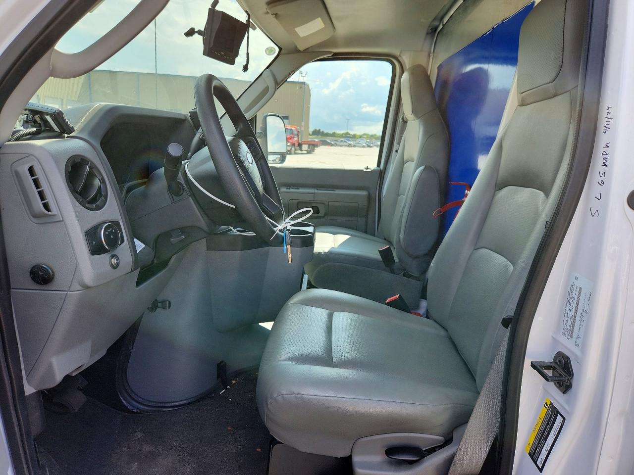 2023 FORD ECONOLINE