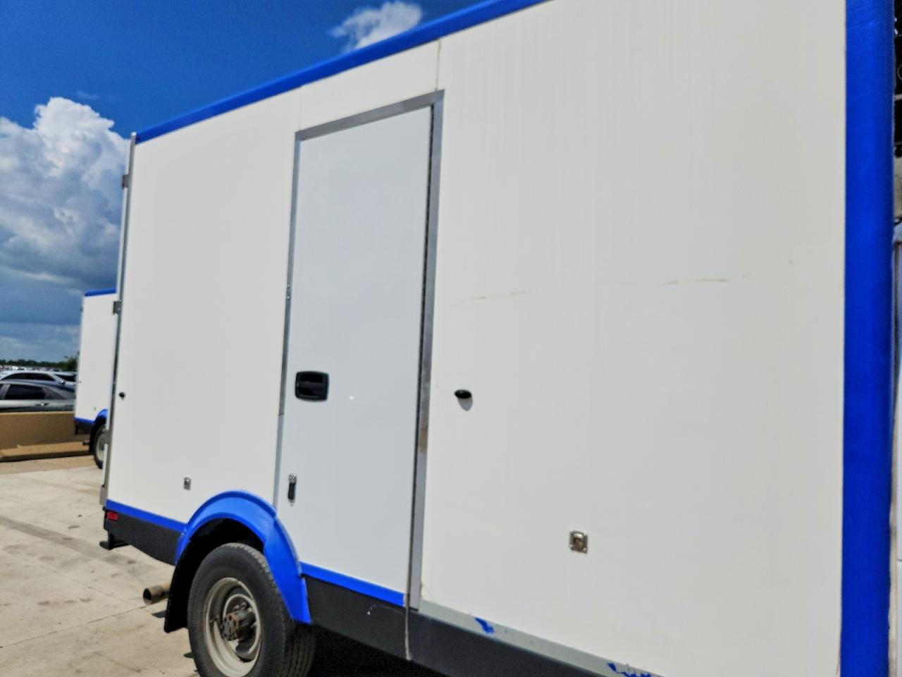 2023 FORD ECONOLINE