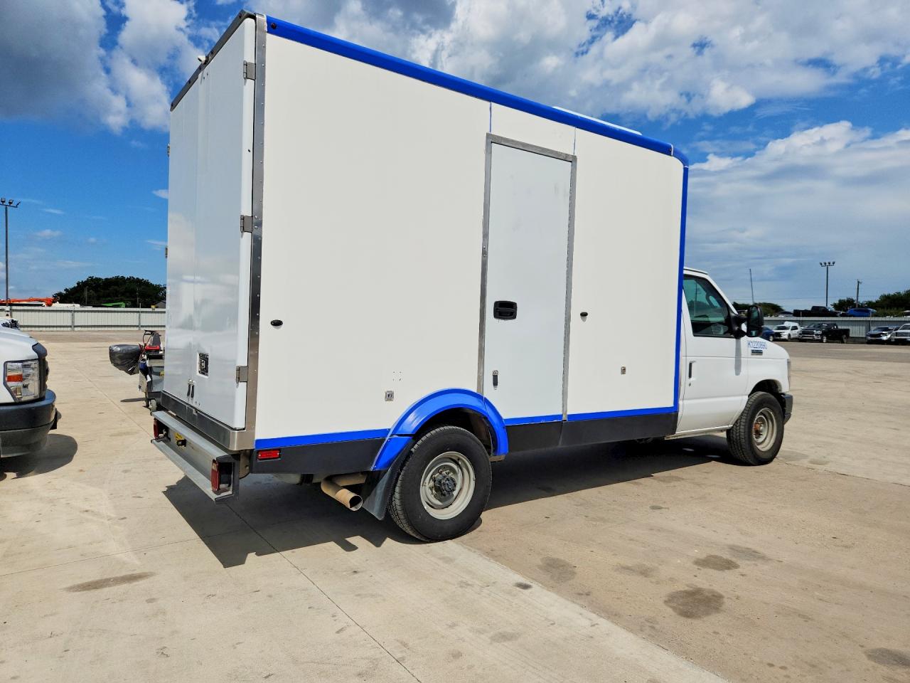 2023 FORD ECONOLINE