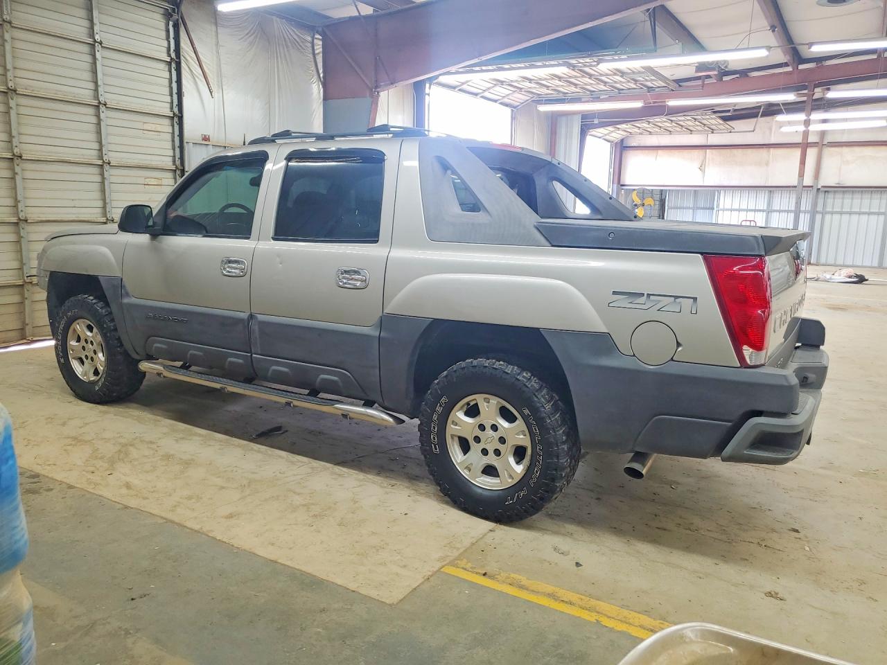 2004 CHEVROLET AVALANCHE