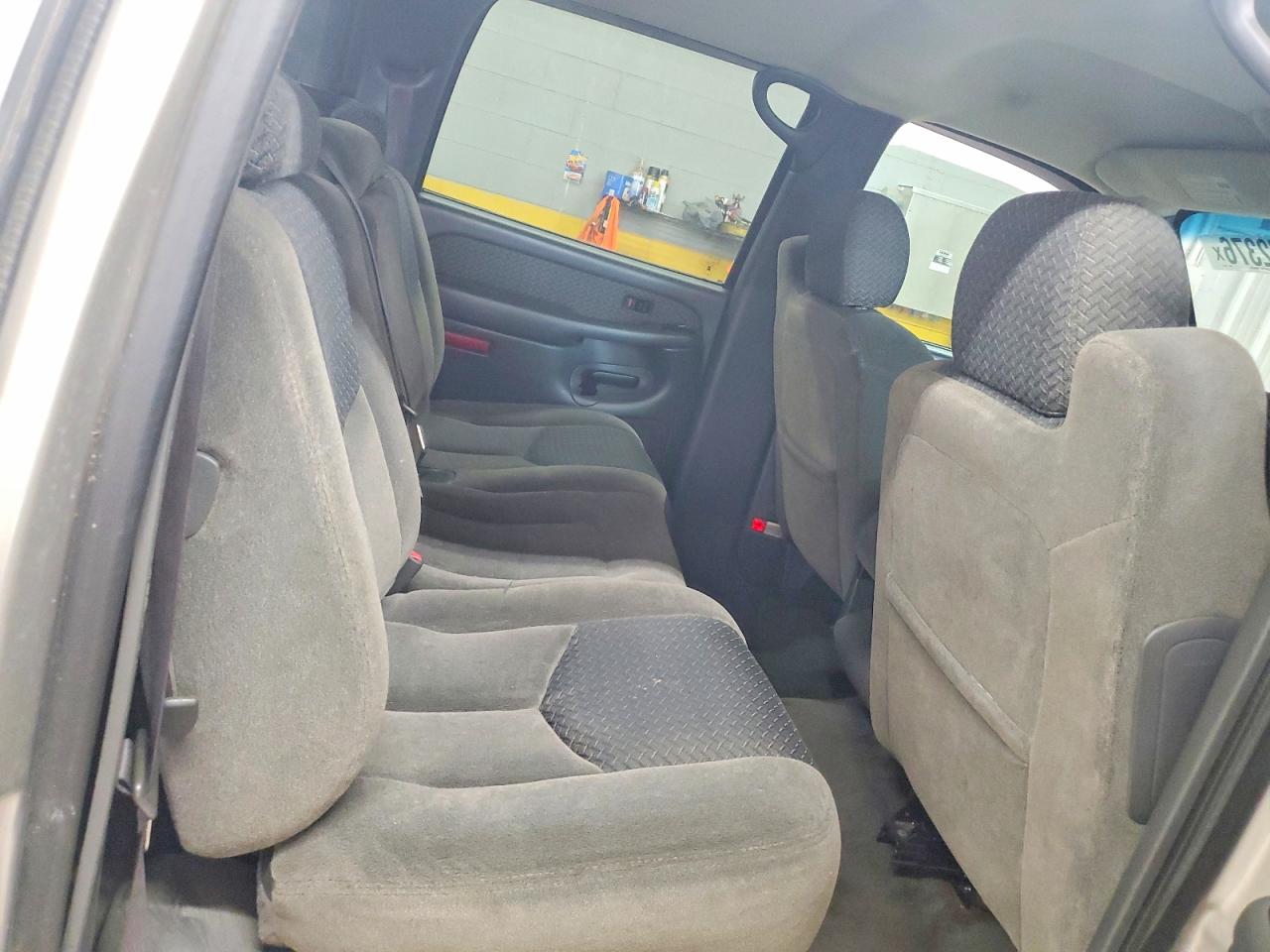 2004 CHEVROLET AVALANCHE