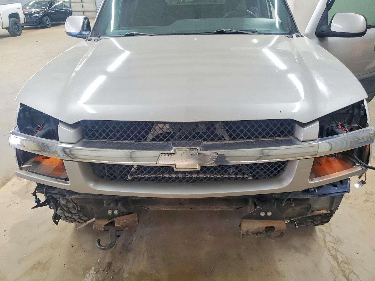 2004 CHEVROLET AVALANCHE