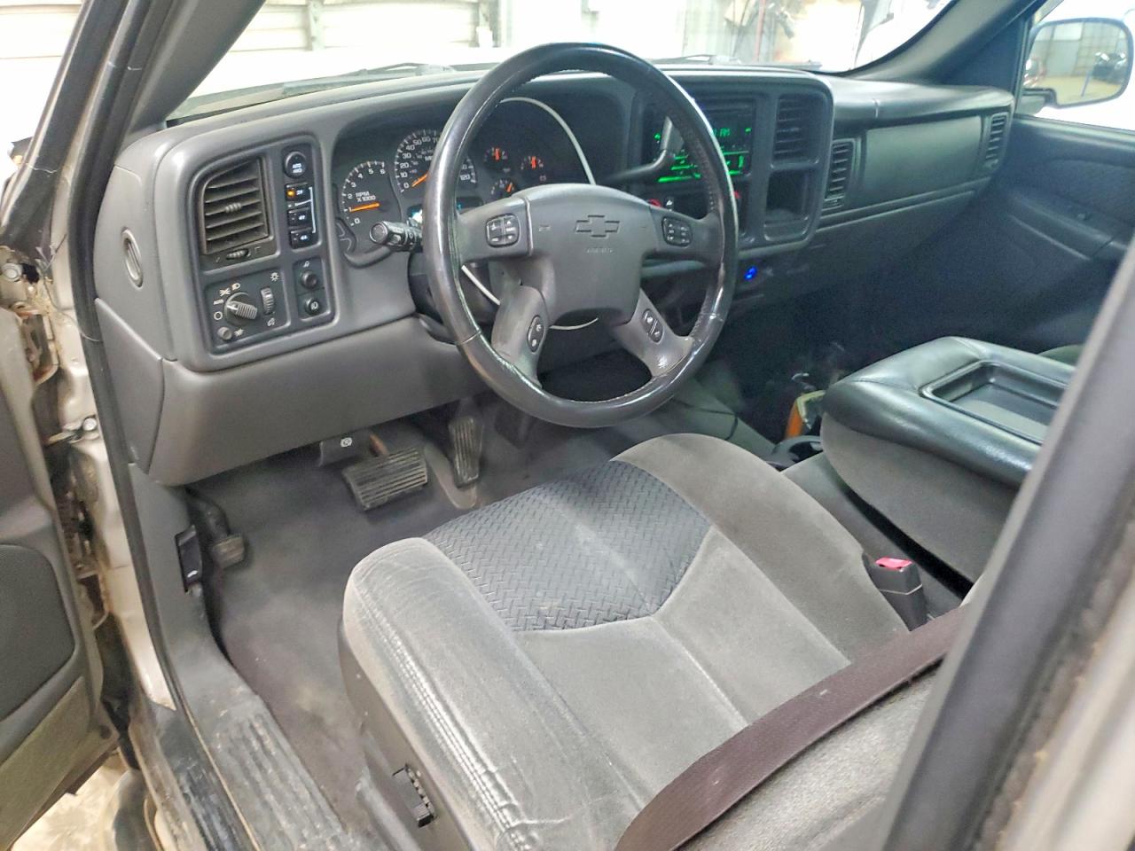2004 CHEVROLET AVALANCHE