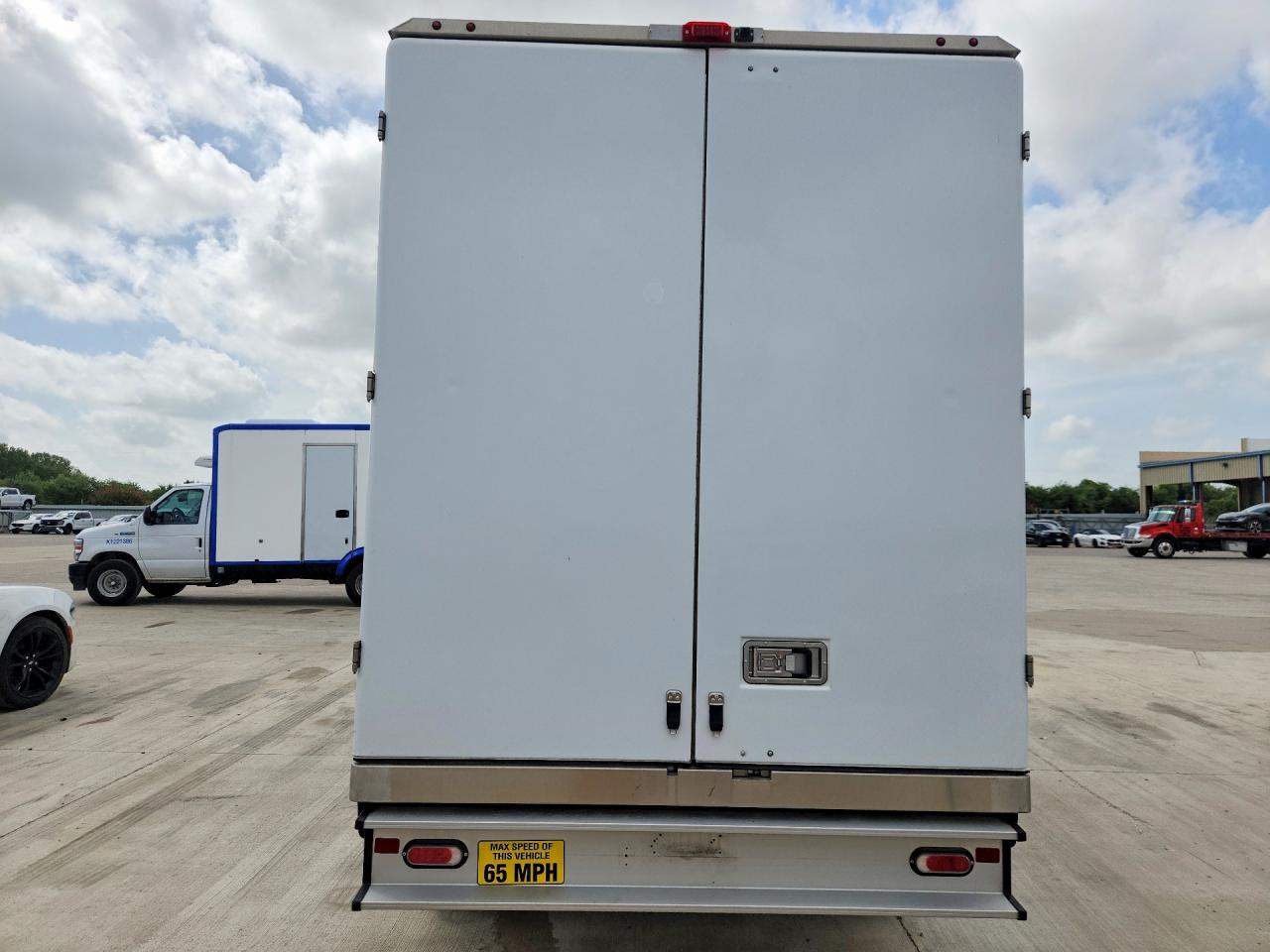 2023 FORD ECONOLINE