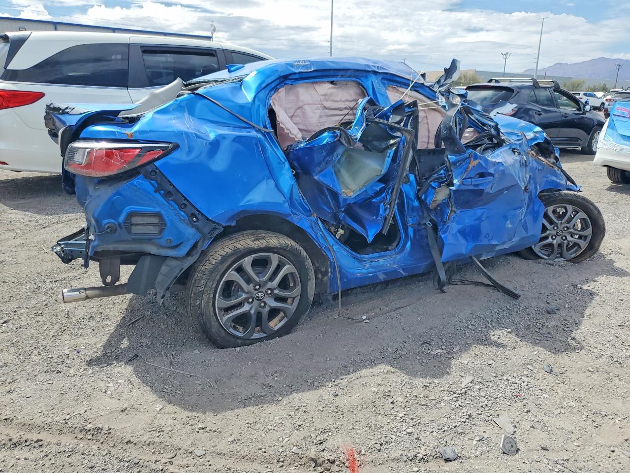 2019 TOYOTA YARIS