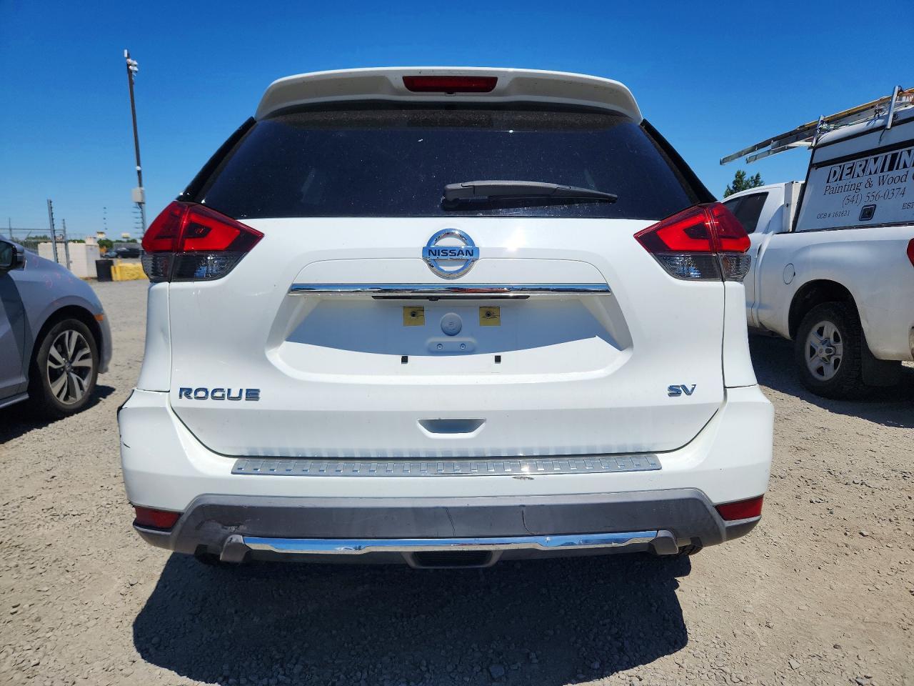 2017 NISSAN ROGUE