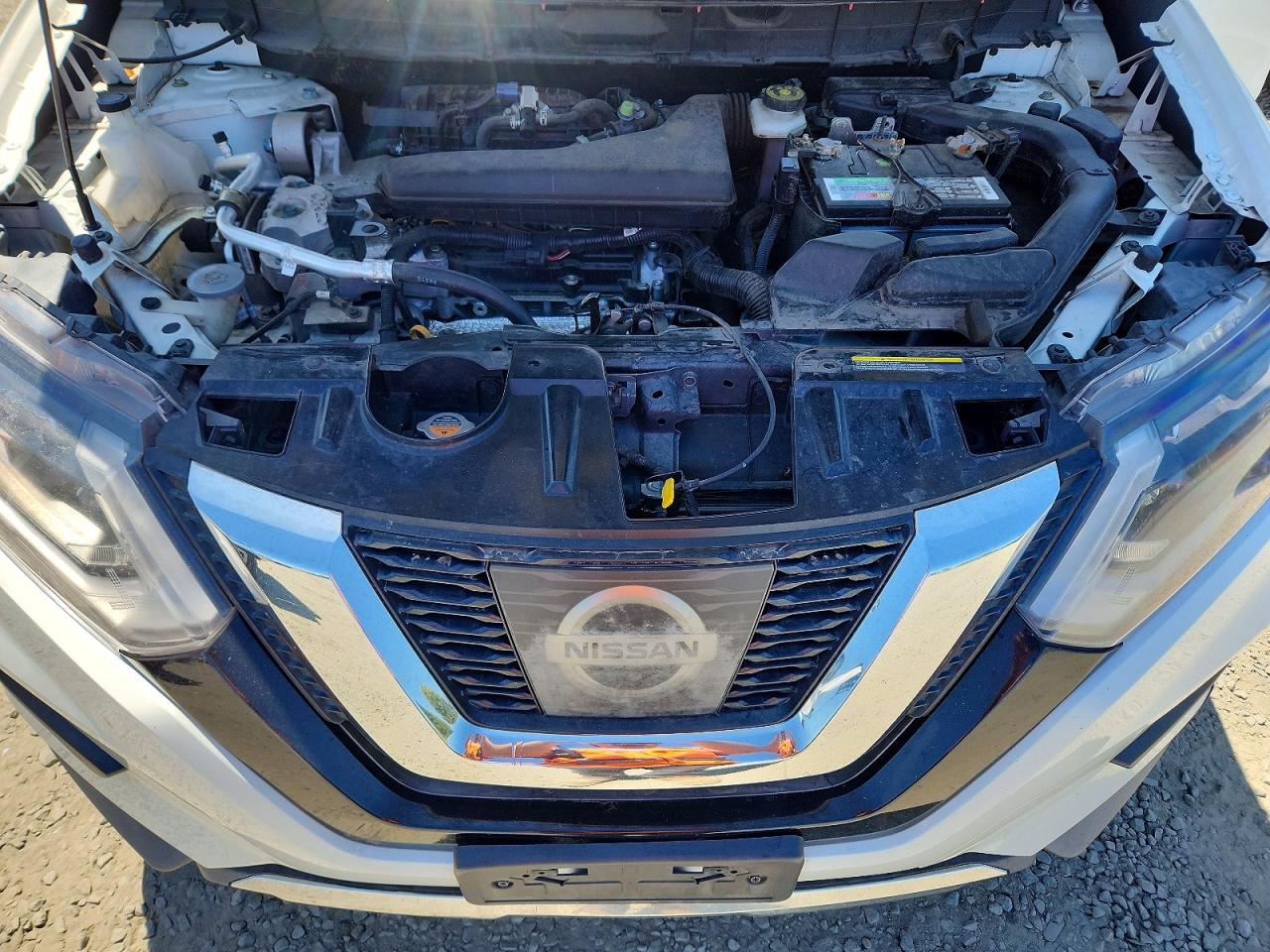 2017 NISSAN ROGUE