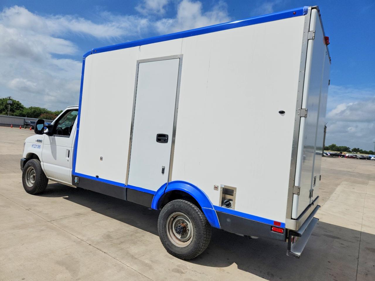 2023 FORD ECONOLINE