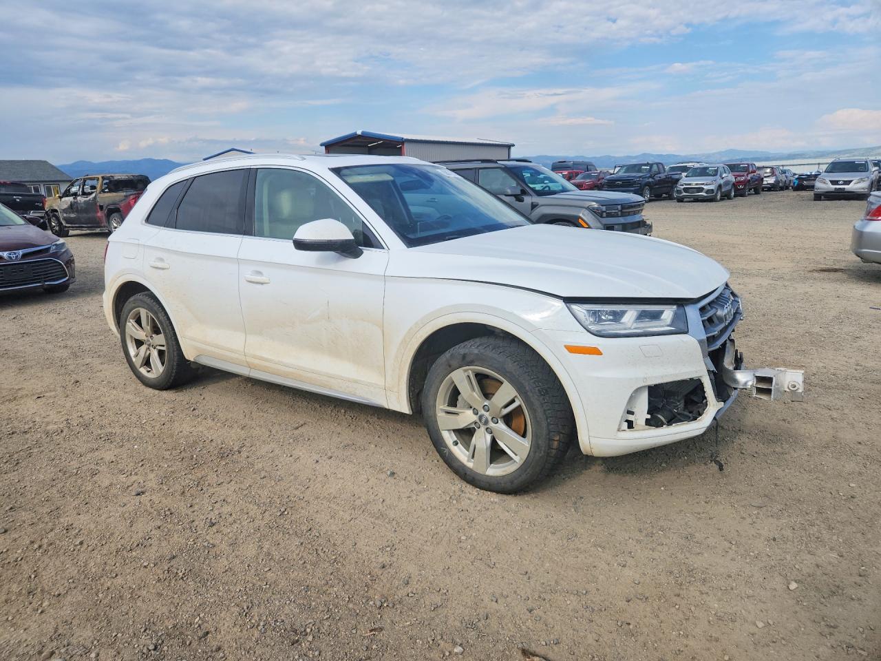 2018 AUDI Q5